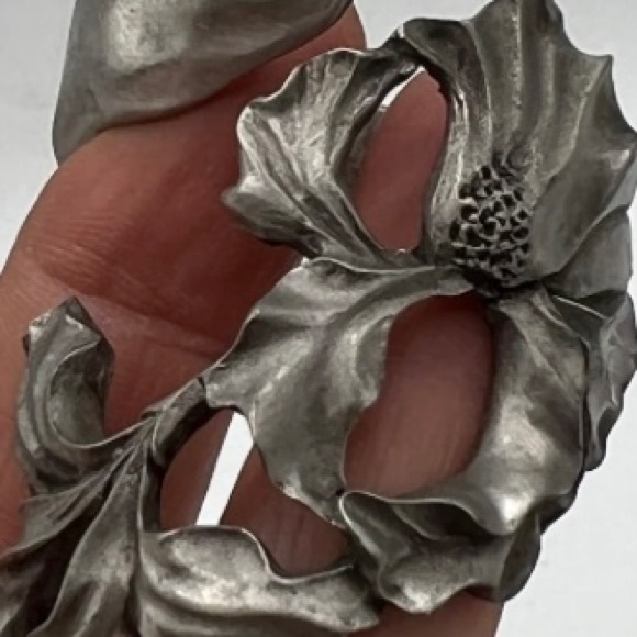 Pewter Napkin Rings - Picture 2 of 7